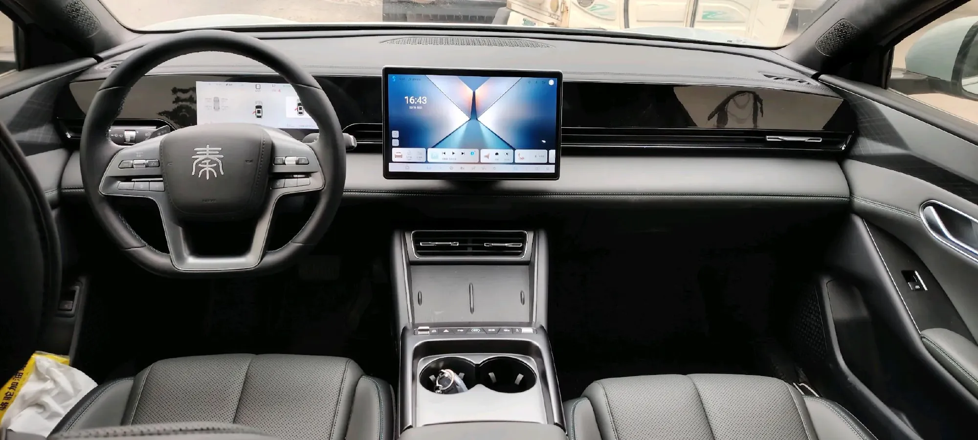 2025 BYD QinL BEV,autocango,china used car exporter,china ev exporter,chinese used car exporter,chinese used ev exporter