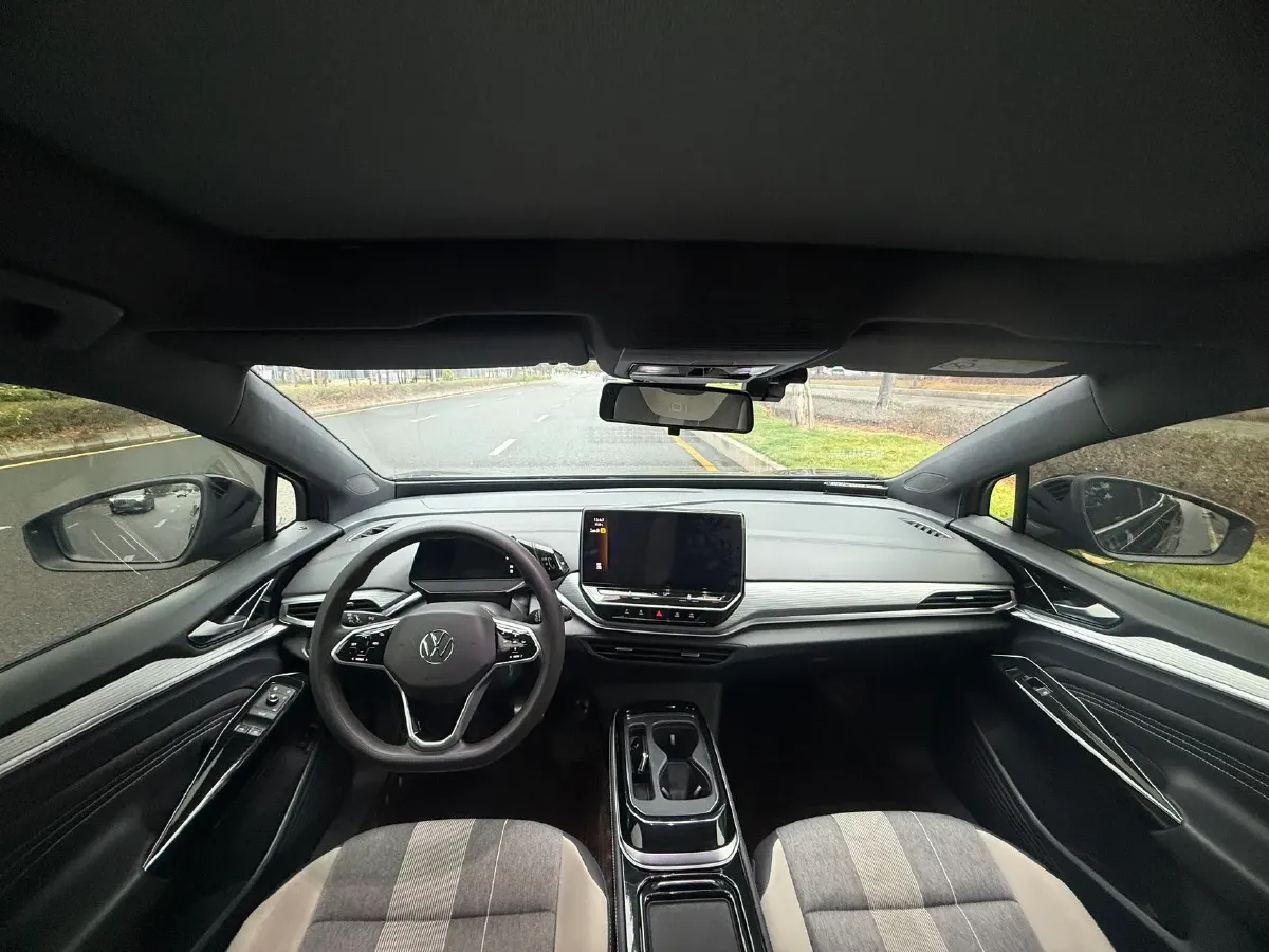 2022 Volkswagen ID.4 Crozz BEV 84.8KWH,autocango,china used car exporter,china ev exporter,chinese used car exporter,chinese used ev exporter