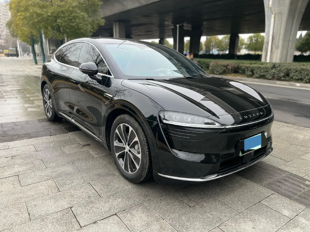 2025 Luxeed R7 REEV 156HP REEV 37KWH,autocango,china used car exporter,china ev exporter,chinese used car exporter,chinese used ev exporter