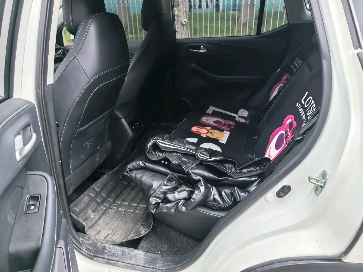 2022 GAC Trumpchi GS4 1.5T 169HP L4 6AT,autocango,china used car exporter,china ev exporter,chinese used car exporter,chinese used ev exporter