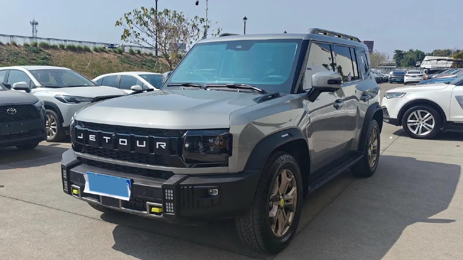 2023 Jetour Traveller 2.0T 254HP L4 8AT,autocango,china used car exporter,china ev exporter,chinese used car exporter,chinese used ev exporter