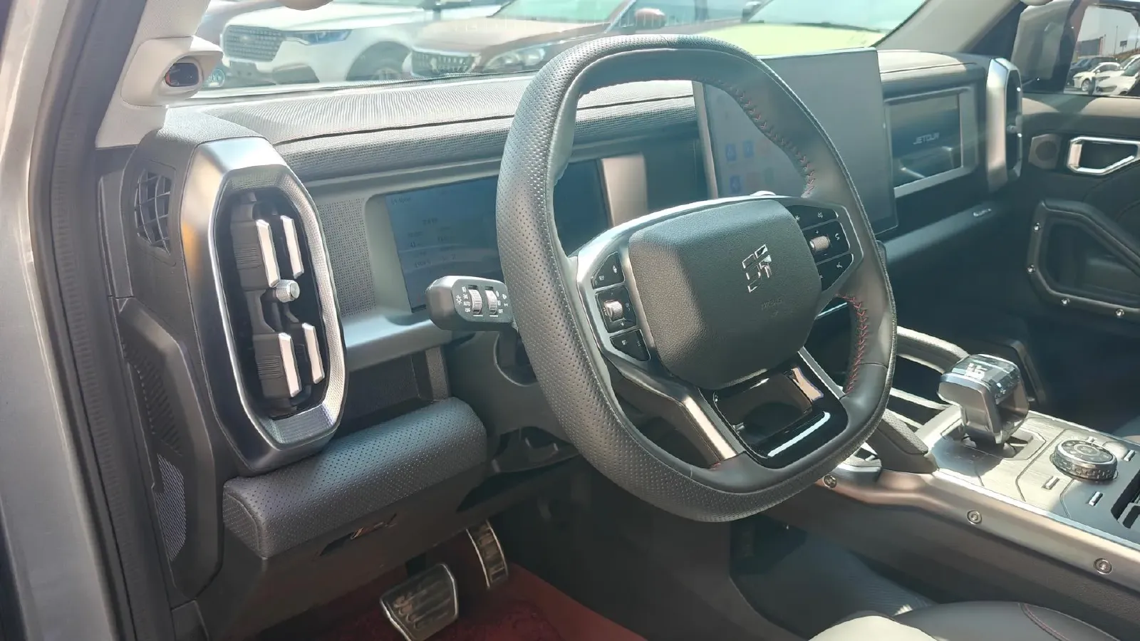 2023 Jetour Traveller 2.0T 254HP L4 8AT,autocango,china used car exporter,china ev exporter,chinese used car exporter,chinese used ev exporter