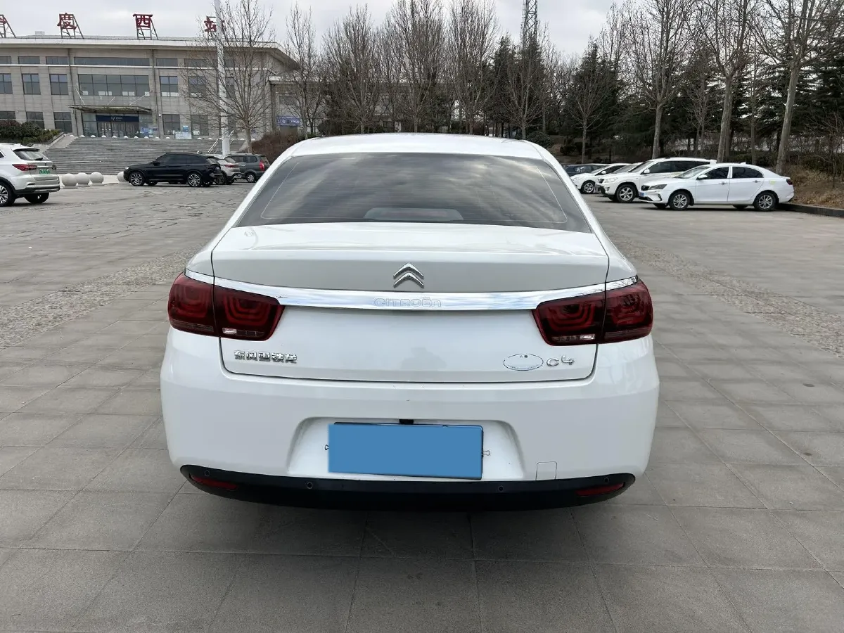 2018 Citroen C4 C-Quatre 1.6L 117HP L4 6AT,autocango,china used car exporter,china ev exporter,chinese used car exporter,chinese used ev exporter