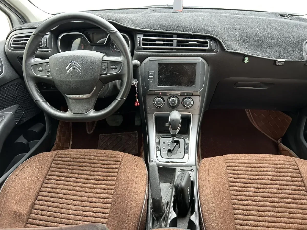 2018 Citroen C4 C-Quatre 1.6L 117HP L4 6AT,autocango,china used car exporter,china ev exporter,chinese used car exporter,chinese used ev exporter