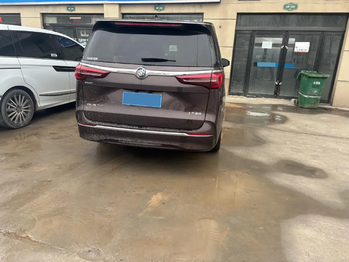 2021 Buick GL8 2.0T 237HP L4 9AT,autocango,china used car exporter,china ev exporter,chinese used car exporter,chinese used ev exporter