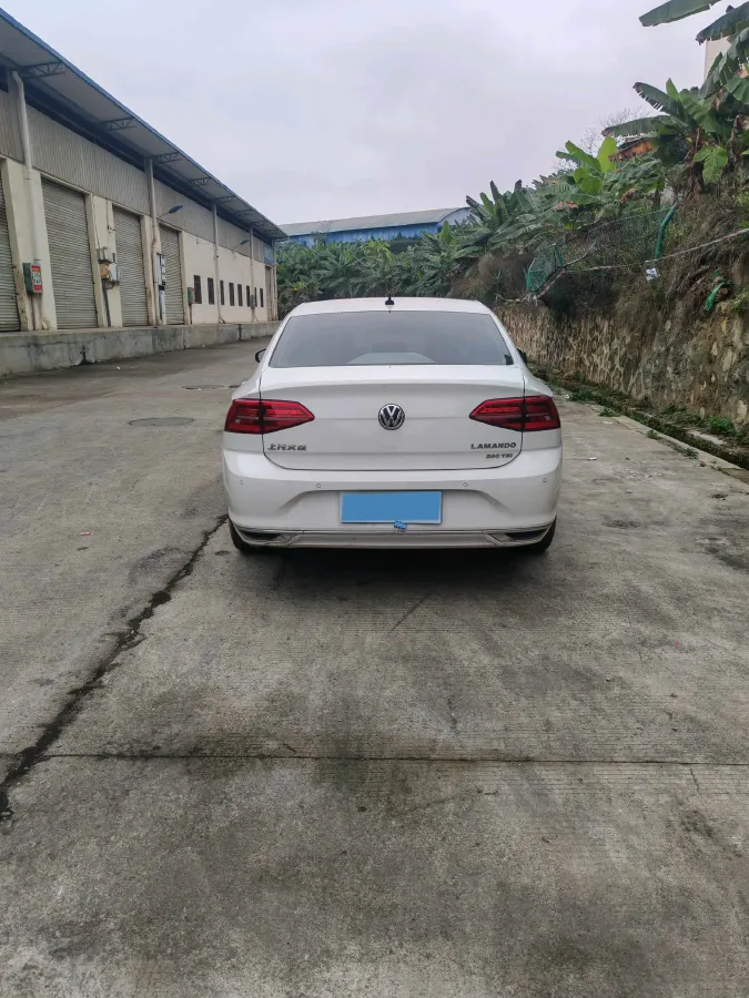 2019 Volkswagen Passat 1.4T 150HP L4 7DCT,autocango,china used car exporter,china ev exporter,chinese used car exporter,chinese used ev exporter