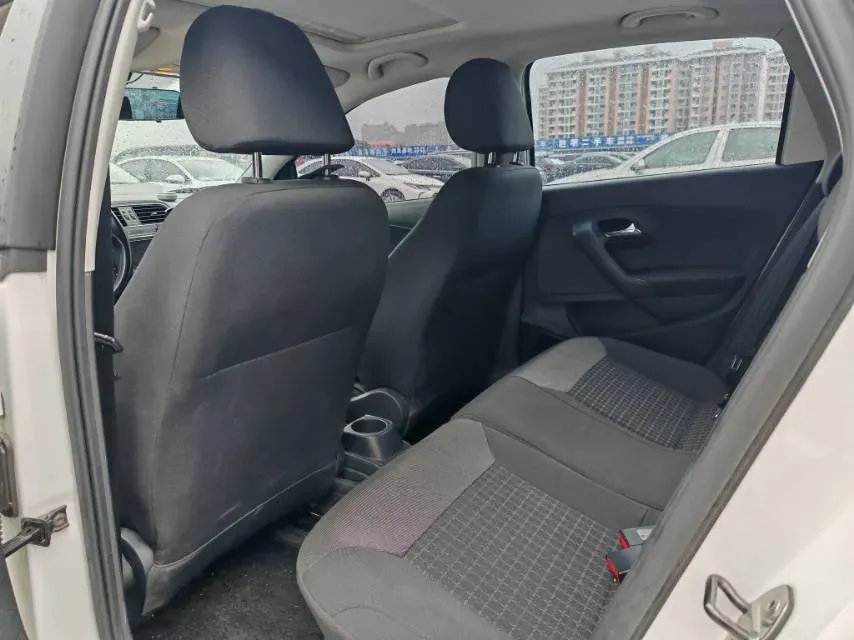 2016 Volkswagen Polo 1.6L 110HP L4 6AT,autocango,china used car exporter,china ev exporter,chinese used car exporter,chinese used ev exporter