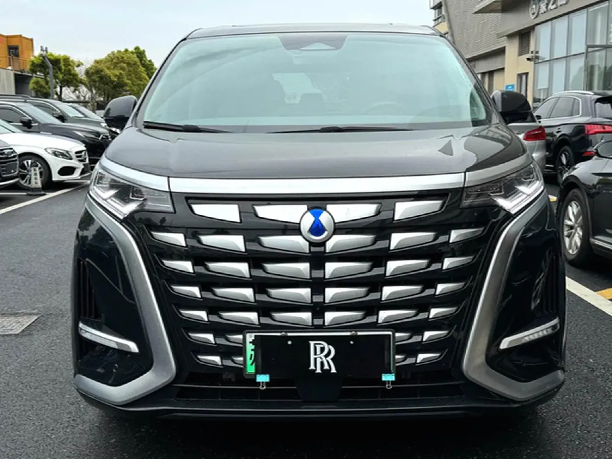 2024 Denza D9 1.5T 139HP L4 E-CVT PHEV 20.39KWH,autocango,china used car exporter,china ev exporter,chinese used car exporter,chinese used ev exporter