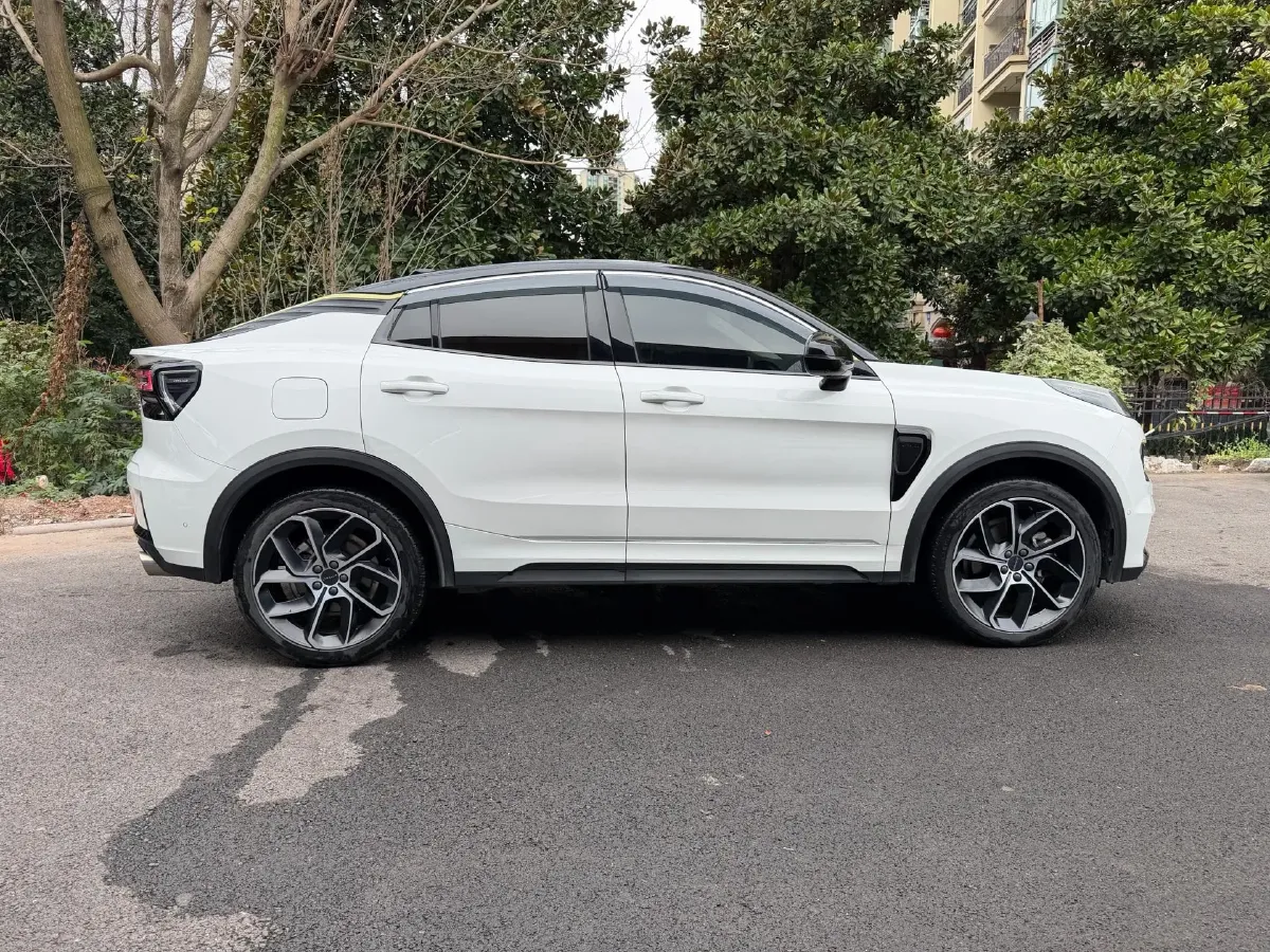 2020 LYNK&CO 05 2.0T 254HP L4 8AT,autocango,china used car exporter,china ev exporter,chinese used car exporter,chinese used ev exporter