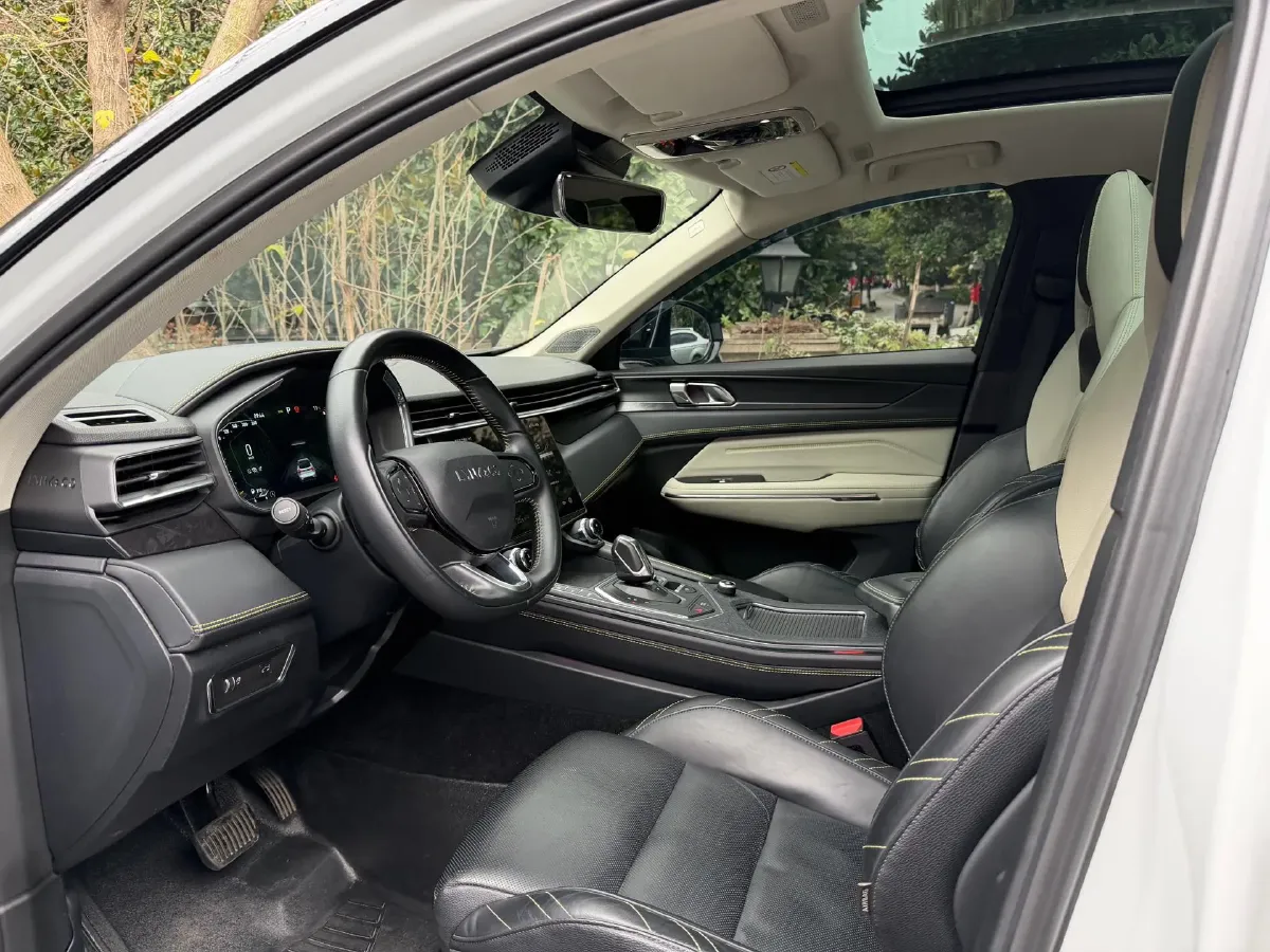 2020 LYNK&CO 05 2.0T 254HP L4 8AT,autocango,china used car exporter,china ev exporter,chinese used car exporter,chinese used ev exporter