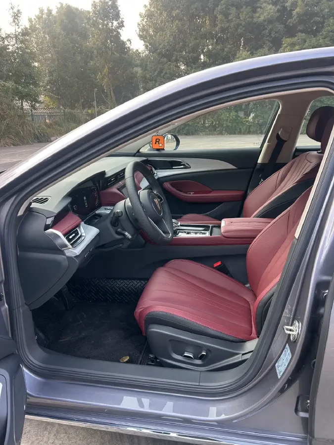 2024 HongQi H5 1.5T 169HP L4 7DCT,autocango,china used car exporter,china ev exporter,chinese used car exporter,chinese used ev exporter