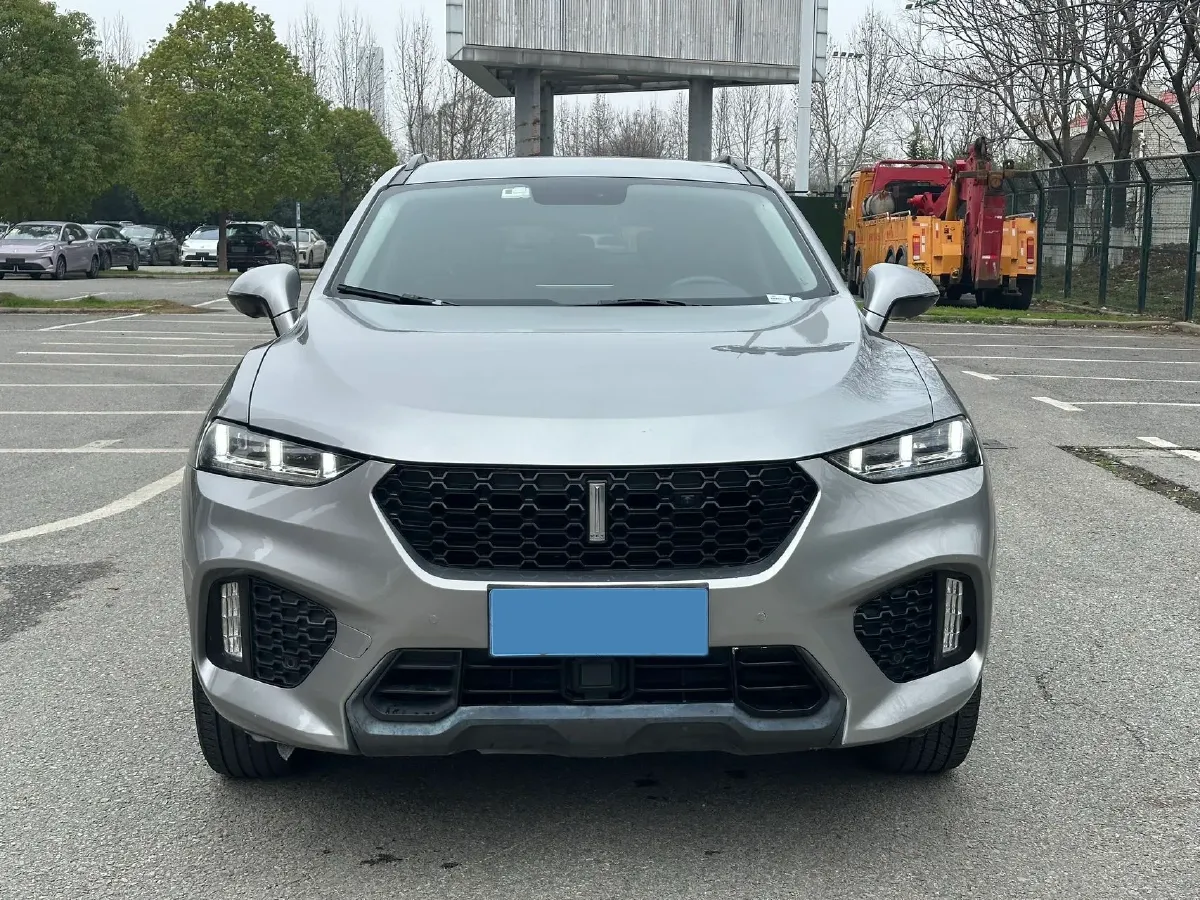 2017 WEY VV7 2.0T 234HP L4 7DCT,autocango,china used car exporter,china ev exporter,chinese used car exporter,chinese used ev exporter
