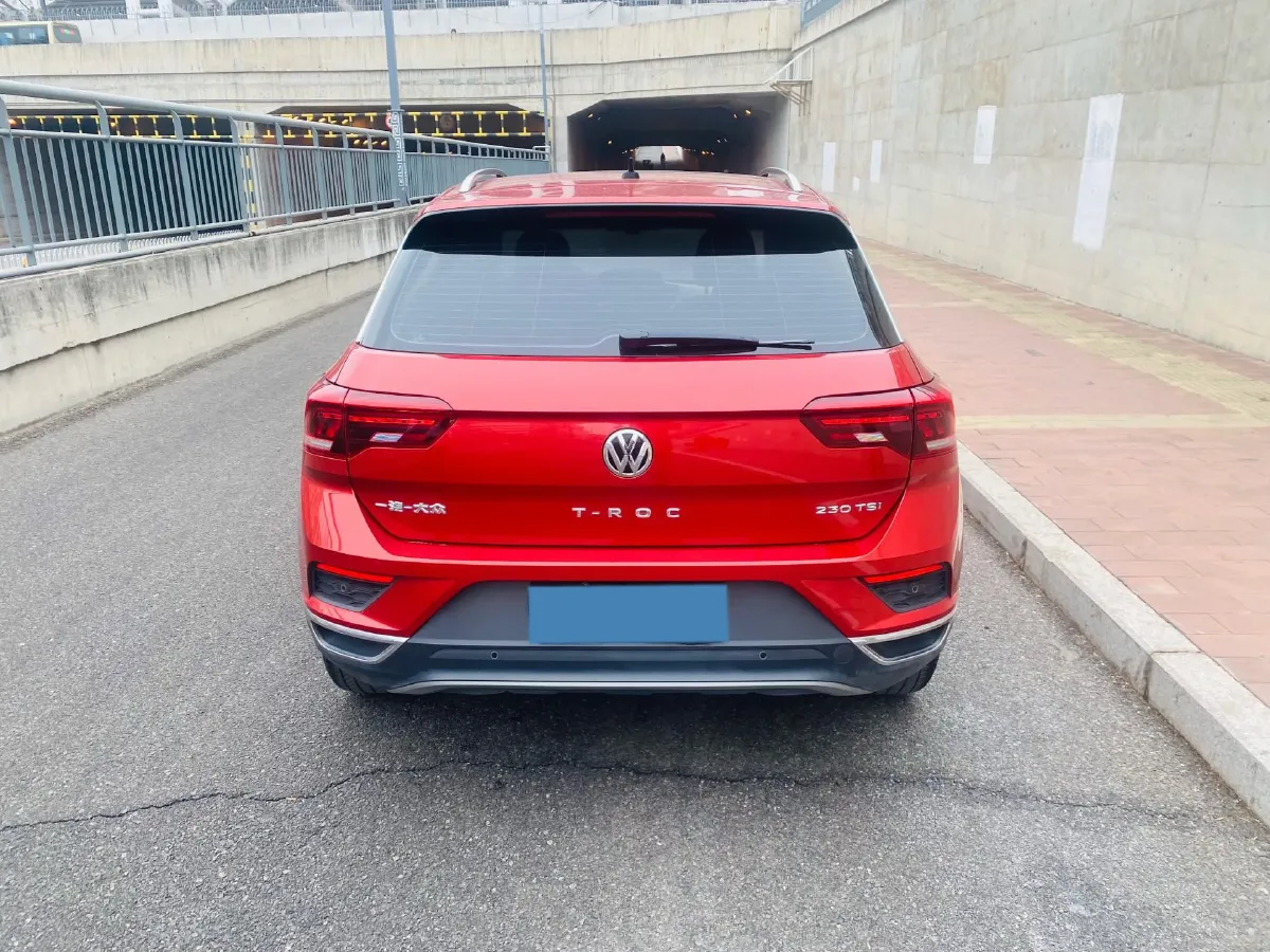 2020 Volkswagen T-Roc 1.4T 131HP L4 7DCT,autocango,china used car exporter,china ev exporter,chinese used car exporter,chinese used ev exporter