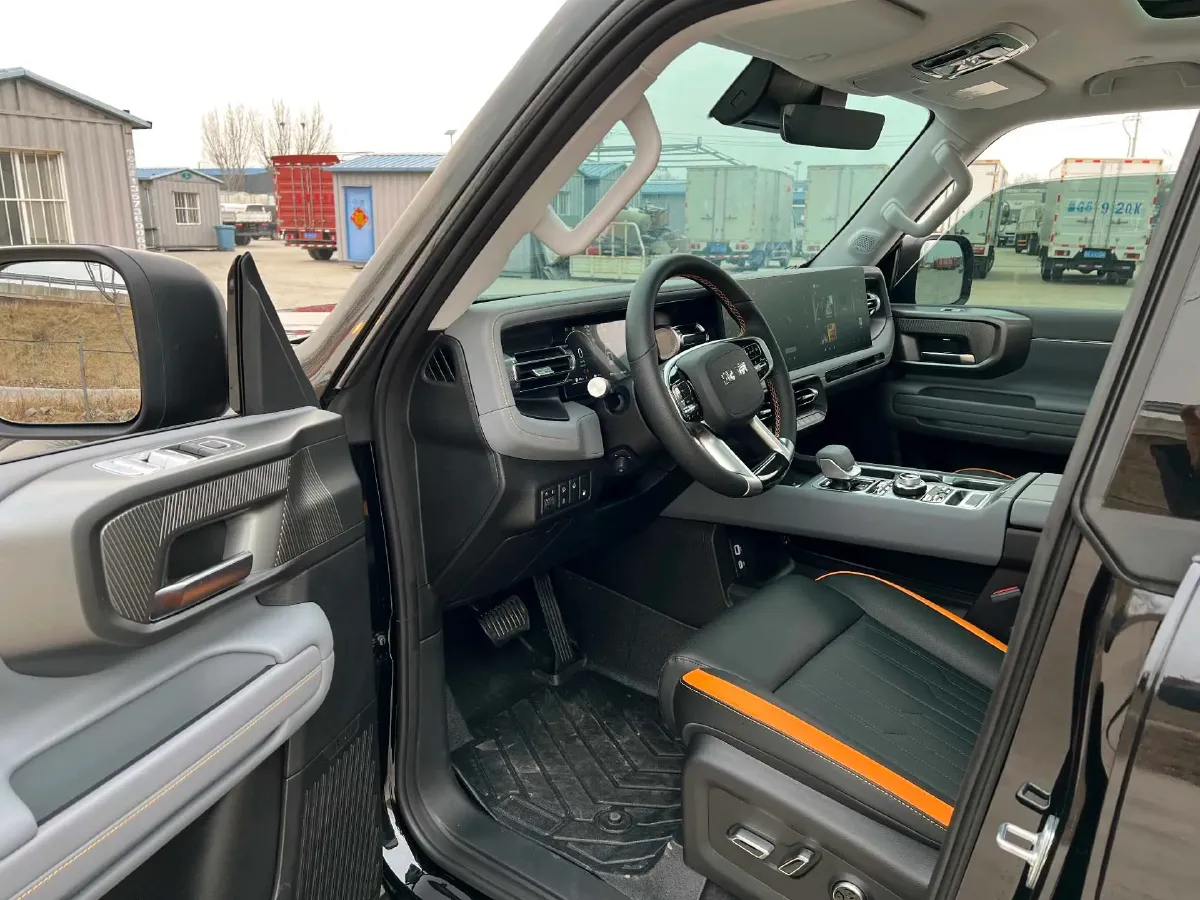 2025 Beijing BJ40 REEV REEV 188HP REEV 40.3KWH,autocango,china used car exporter,china ev exporter,chinese used car exporter,chinese used ev exporter