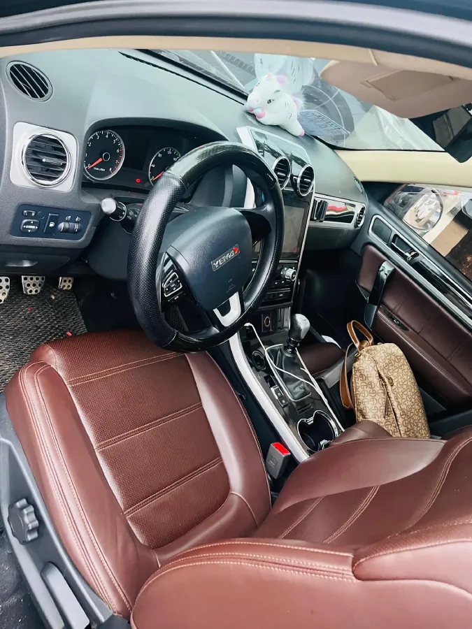 2017 Yema T70 1.5T 156HP L4 5MT,autocango,china used car exporter,china ev exporter,chinese used car exporter,chinese used ev exporter