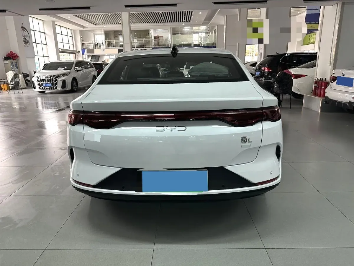 2025 BYD QinL BEV,autocango,china used car exporter,china ev exporter,chinese used car exporter,chinese used ev exporter