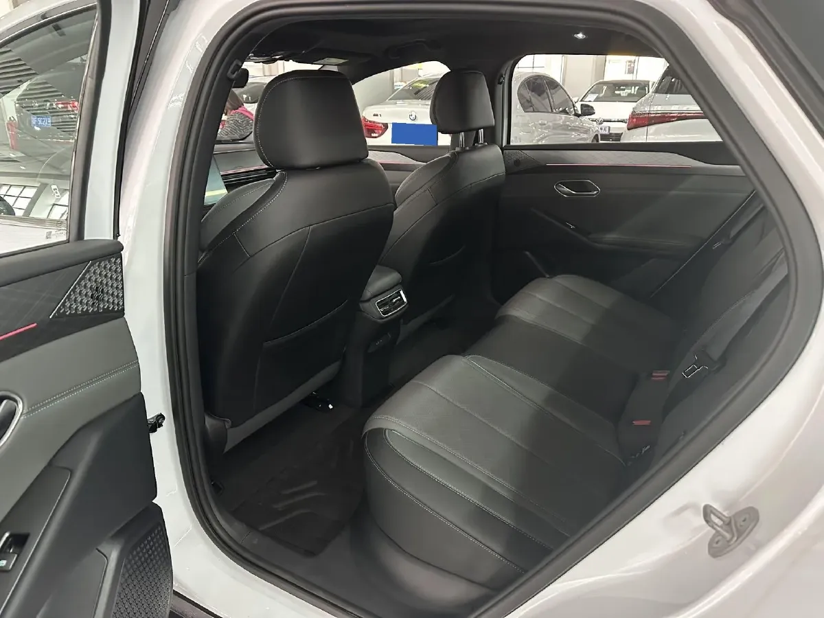 2025 BYD QinL BEV,autocango,china used car exporter,china ev exporter,chinese used car exporter,chinese used ev exporter