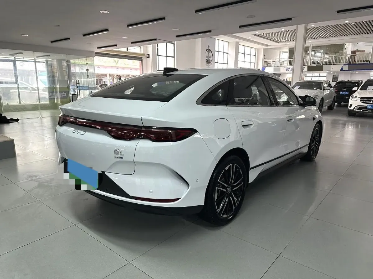 2025 BYD QinL BEV,autocango,china used car exporter,china ev exporter,chinese used car exporter,chinese used ev exporter