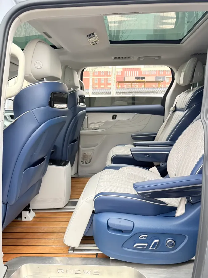 2021 Roewe iMAX8 2.0T 234HP L4 8AT,autocango,china used car exporter,china ev exporter,chinese used car exporter,chinese used ev exporter