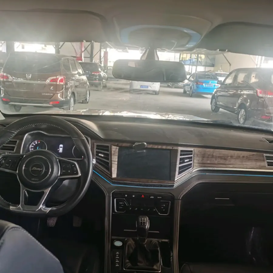 2017 Zotye Damy X7 1.8T 177HP L4 5MT,autocango,china used car exporter,china ev exporter,chinese used car exporter,chinese used ev exporter