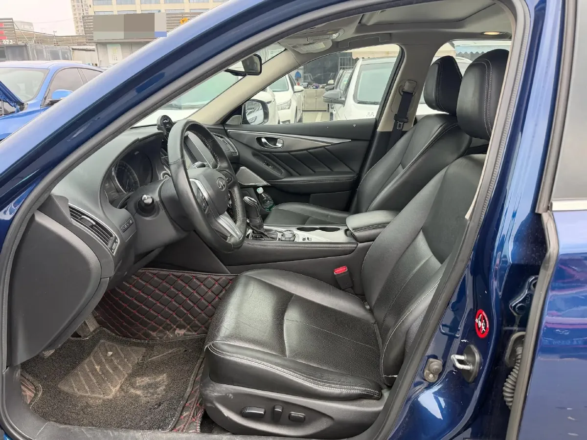 2018 Jeep Grand Commander 2.0T 265HP L4 9AT,autocango,china used car exporter,china ev exporter,chinese used car exporter,chinese used ev exporter