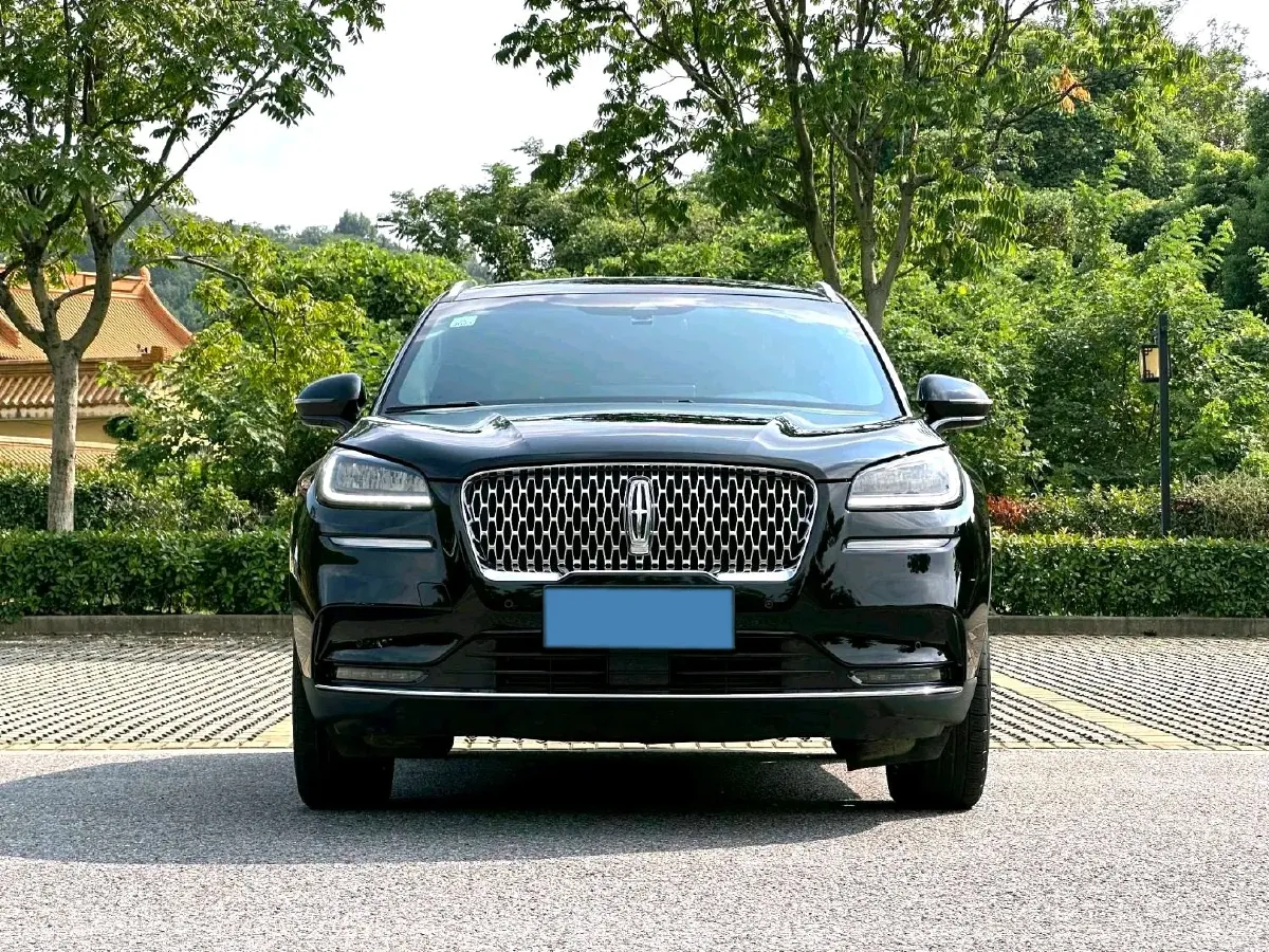 2021 Lincoln Corsair 2.0T 245HP L4 8AT,autocango,china used car exporter,china ev exporter,chinese used car exporter,chinese used ev exporter