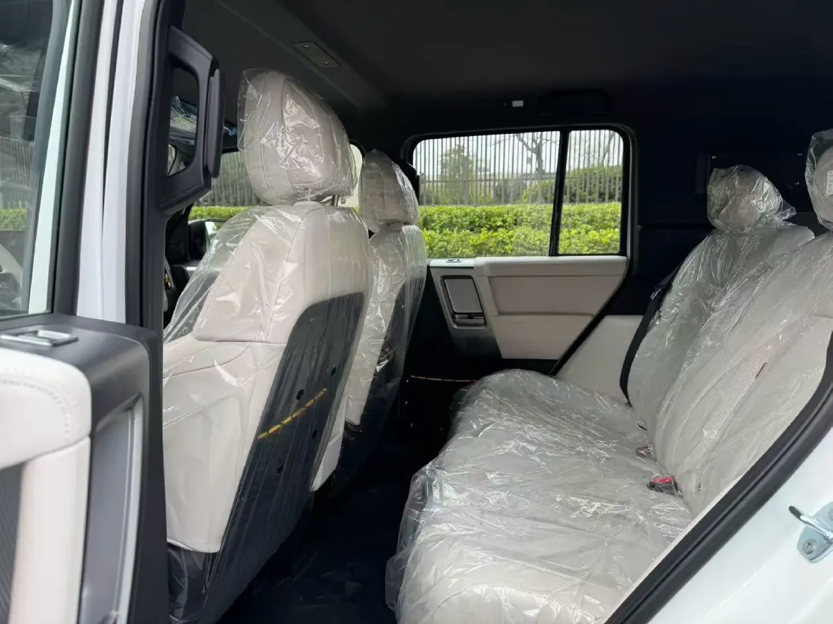 2025 Yufeng Auto Golden Warehouse BEV,autocango,china used car exporter,china ev exporter,chinese used car exporter,chinese used ev exporter