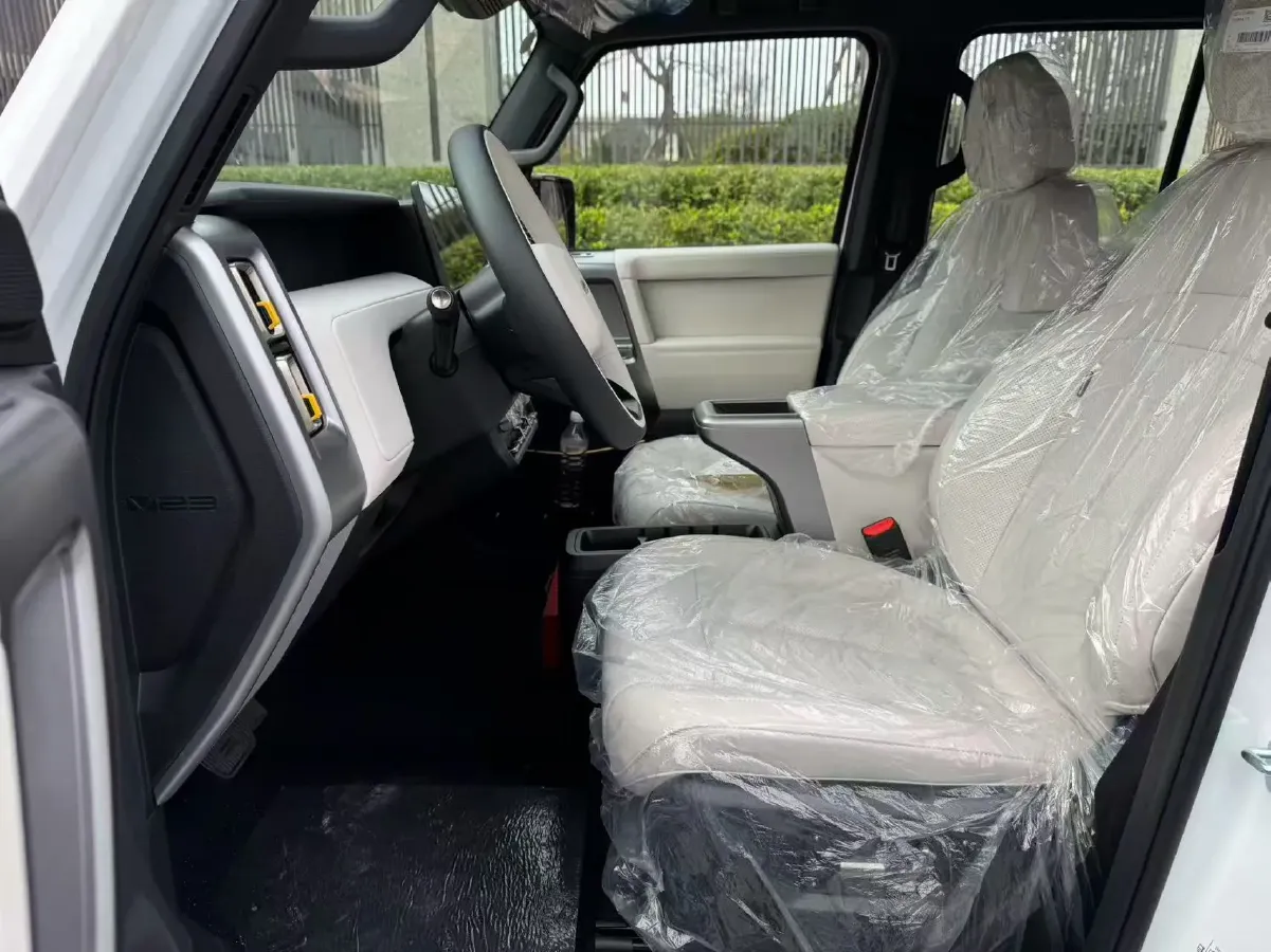 2025 Yufeng Auto Golden Warehouse BEV,autocango,china used car exporter,china ev exporter,chinese used car exporter,chinese used ev exporter