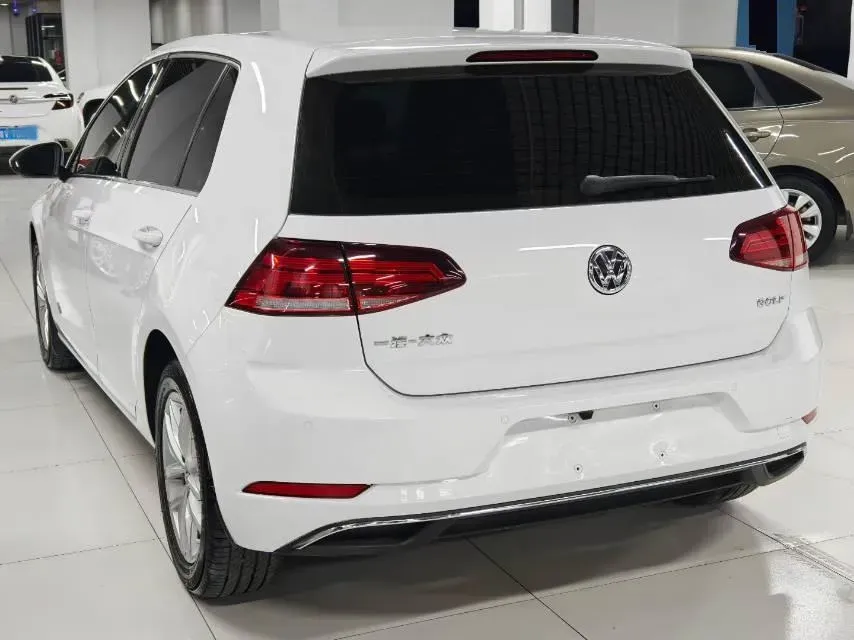 2018 Volkswagen Golf 1.6L 110HP L4 6AT,autocango,china used car exporter,china ev exporter,chinese used car exporter,chinese used ev exporter