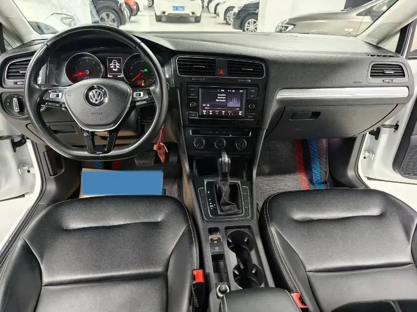 2018 Volkswagen Golf 1.6L 110HP L4 6AT,autocango,china used car exporter,china ev exporter,chinese used car exporter,chinese used ev exporter