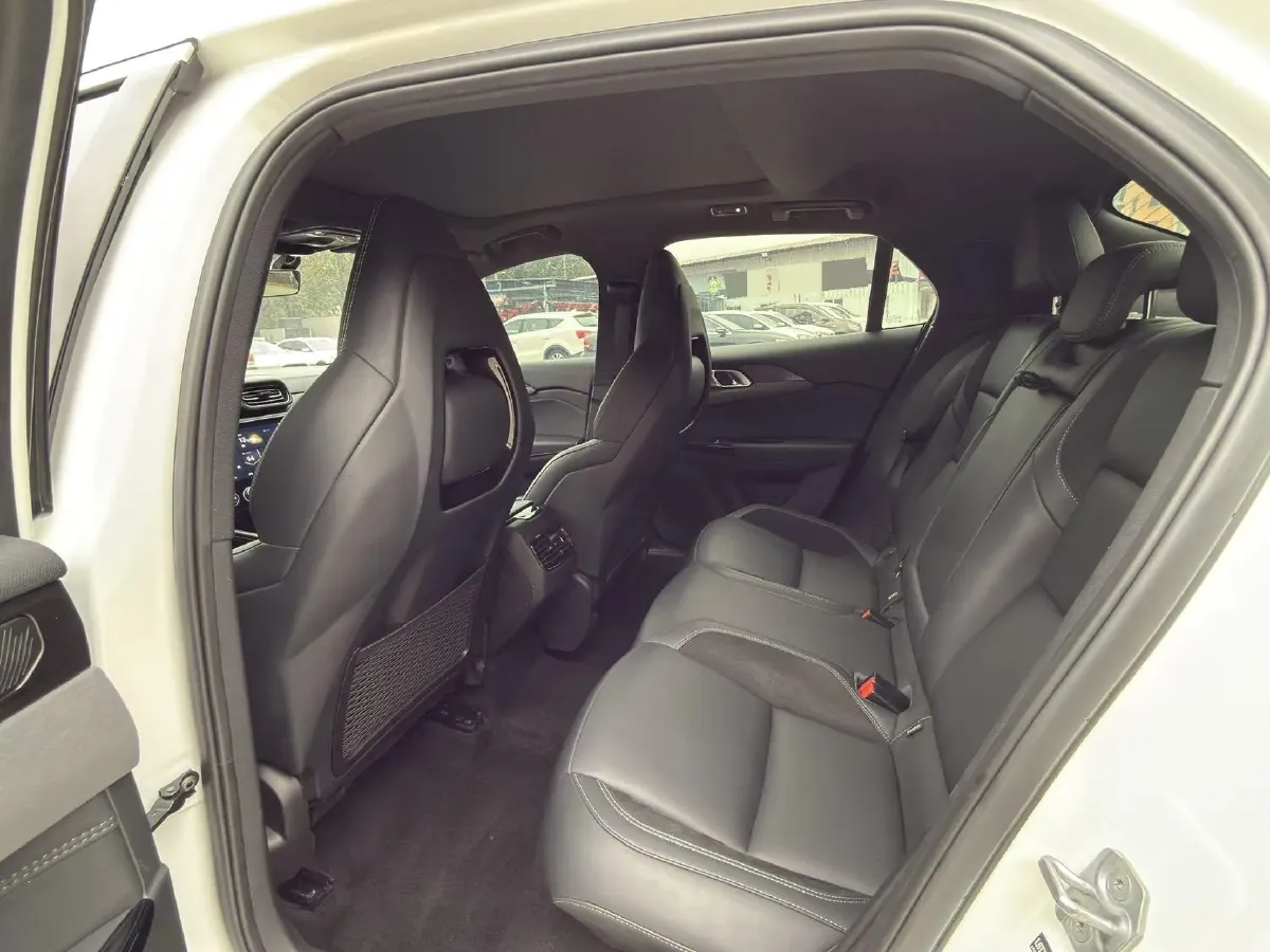 2022 LYNK&CO 03 1.5T 180HP L3 7DCT,autocango,china used car exporter,china ev exporter,chinese used car exporter,chinese used ev exporter