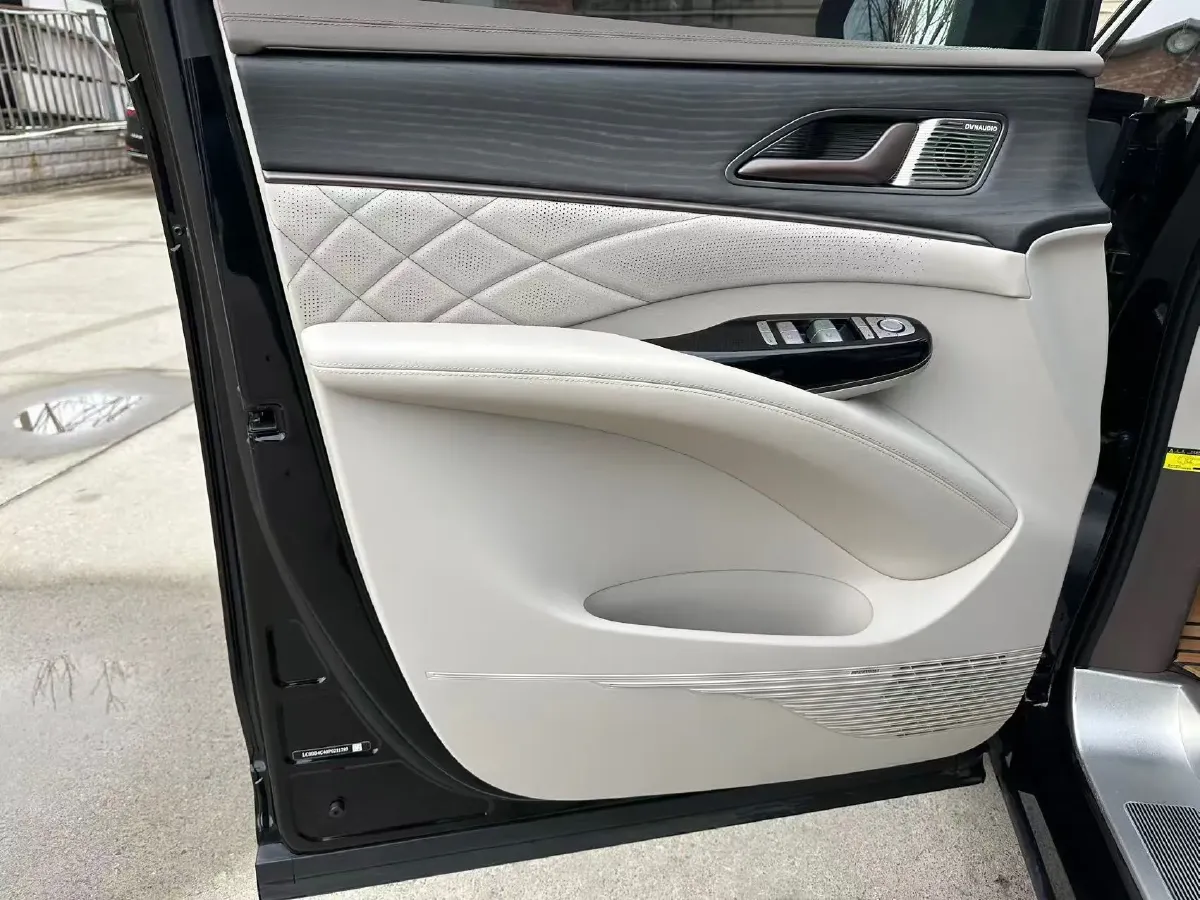 2022 Honda Odyssey 2.0L 146HP L4 E-CVT Hybrid,autocango,china used car exporter,china ev exporter,chinese used car exporter,chinese used ev exporter