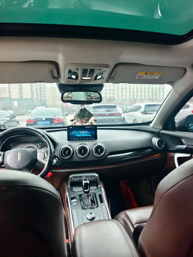 2017 WEY VV7 2.0T 234HP L4 7DCT,autocango,china used car exporter,china ev exporter,chinese used car exporter,chinese used ev exporter