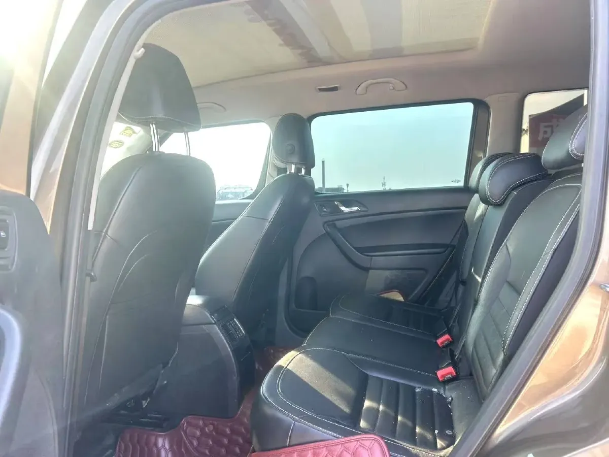 2016 Skoda Yeti 1.4T 150HP L4 7DCT,autocango,china used car exporter,china ev exporter,chinese used car exporter,chinese used ev exporter