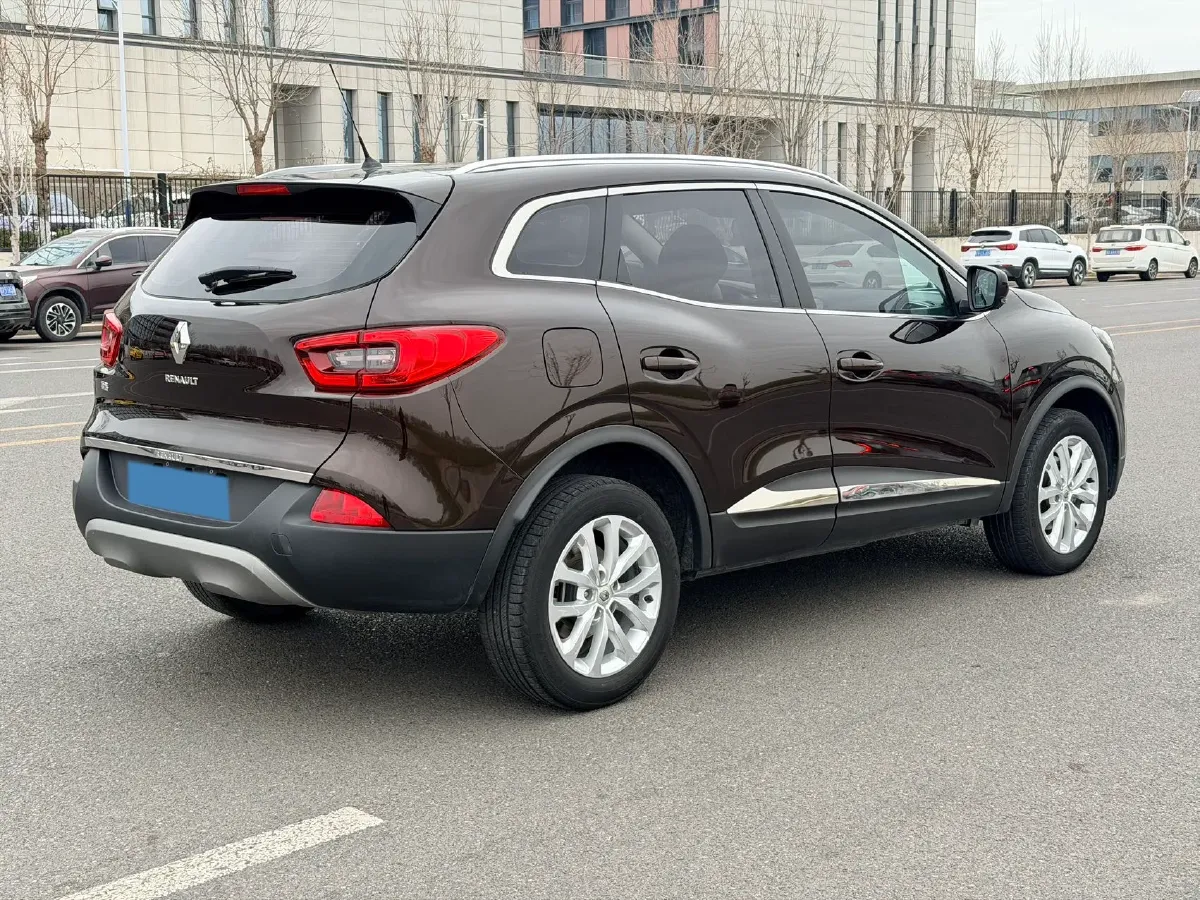 2017 Renault Kadjar 2.0L 150HP L4 CVT,autocango,china used car exporter,china ev exporter,chinese used car exporter,chinese used ev exporter