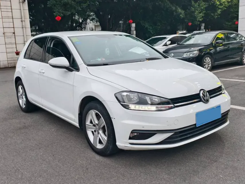 2018 Volkswagen Golf 1.6L 110HP L4 6AT,autocango,china used car exporter,china ev exporter,chinese used car exporter,chinese used ev exporter