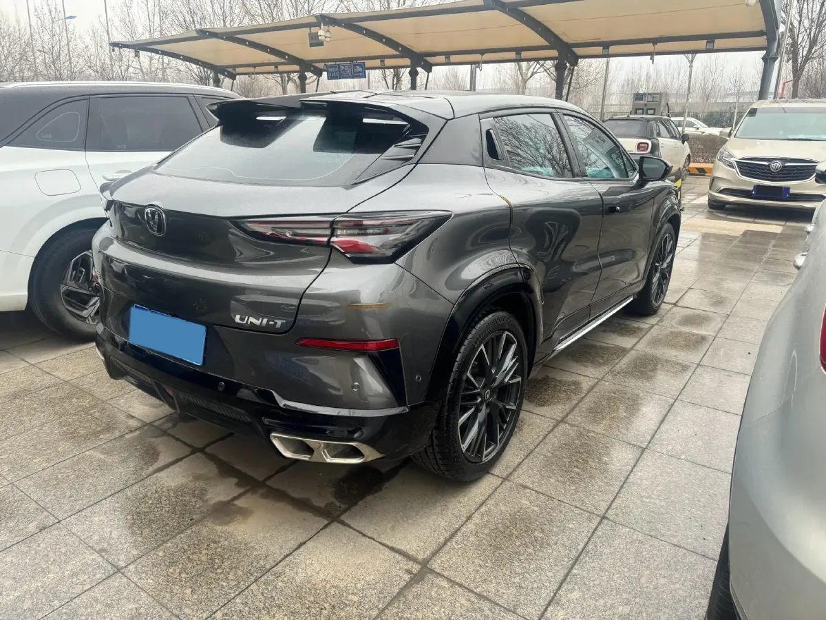 2023 ChangAn UNI-T 1.5T 188HP L4 7DCT,autocango,china used car exporter,china ev exporter,chinese used car exporter,chinese used ev exporter