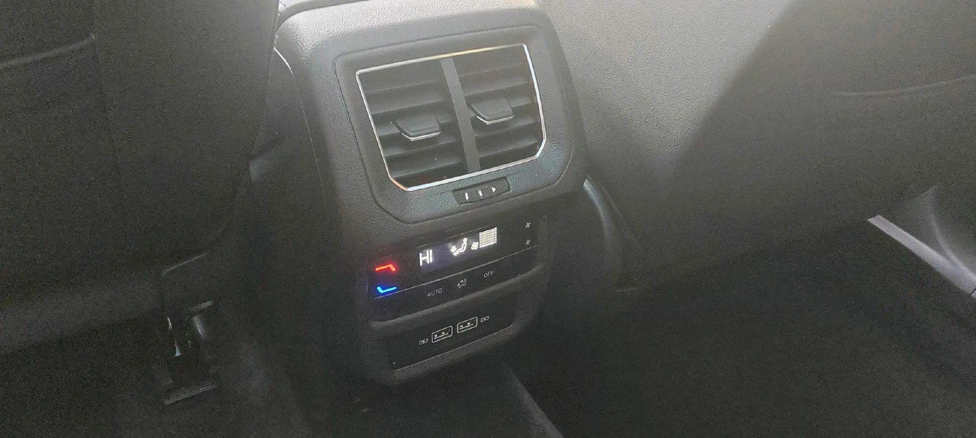 2021 Volkswagen Tayron 1.4T 150HP L4 7DCT,autocango,china used car exporter,china ev exporter,chinese used car exporter,chinese used ev exporter