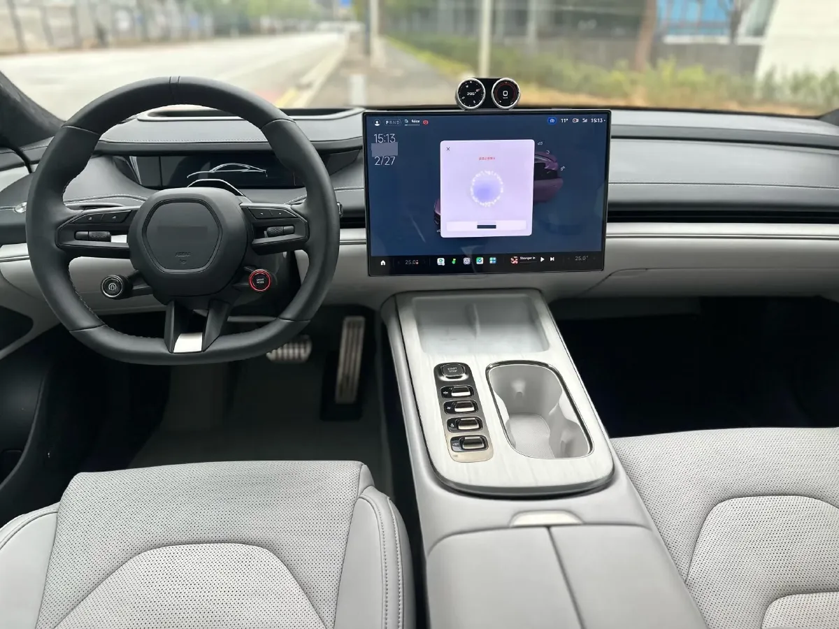 2024 MI SU7 BEV 101KWH,autocango,china used car exporter,china ev exporter,chinese used car exporter,chinese used ev exporter