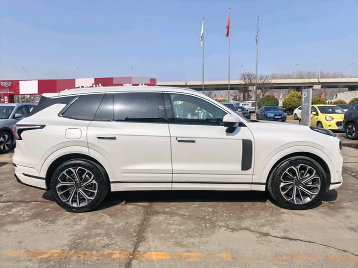 2024 LYNK&CO 09 2.0T 254HP L4 8AT,autocango,china used car exporter,china ev exporter,chinese used car exporter,chinese used ev exporter