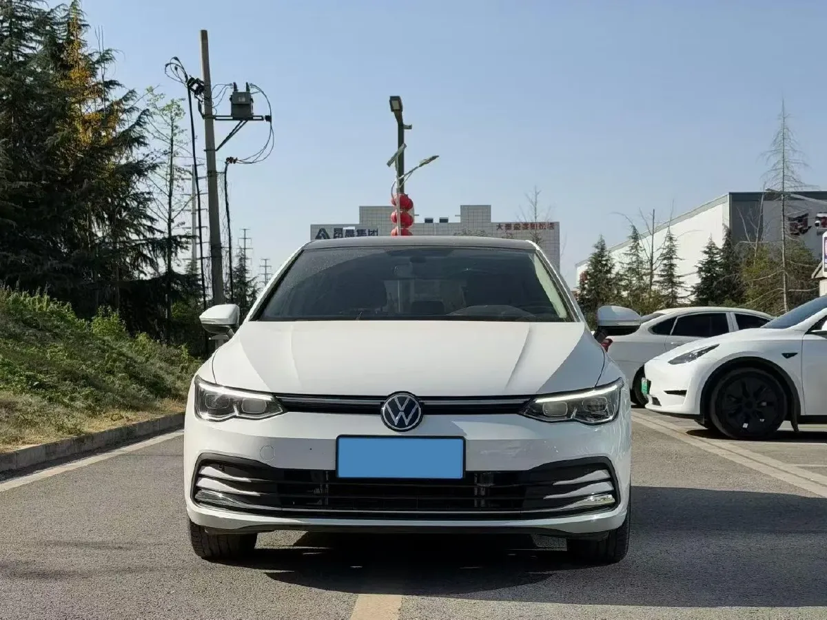 2023 Volkswagen Golf 1.4T 150HP L4 7DCT,autocango,china used car exporter,china ev exporter,chinese used car exporter,chinese used ev exporter