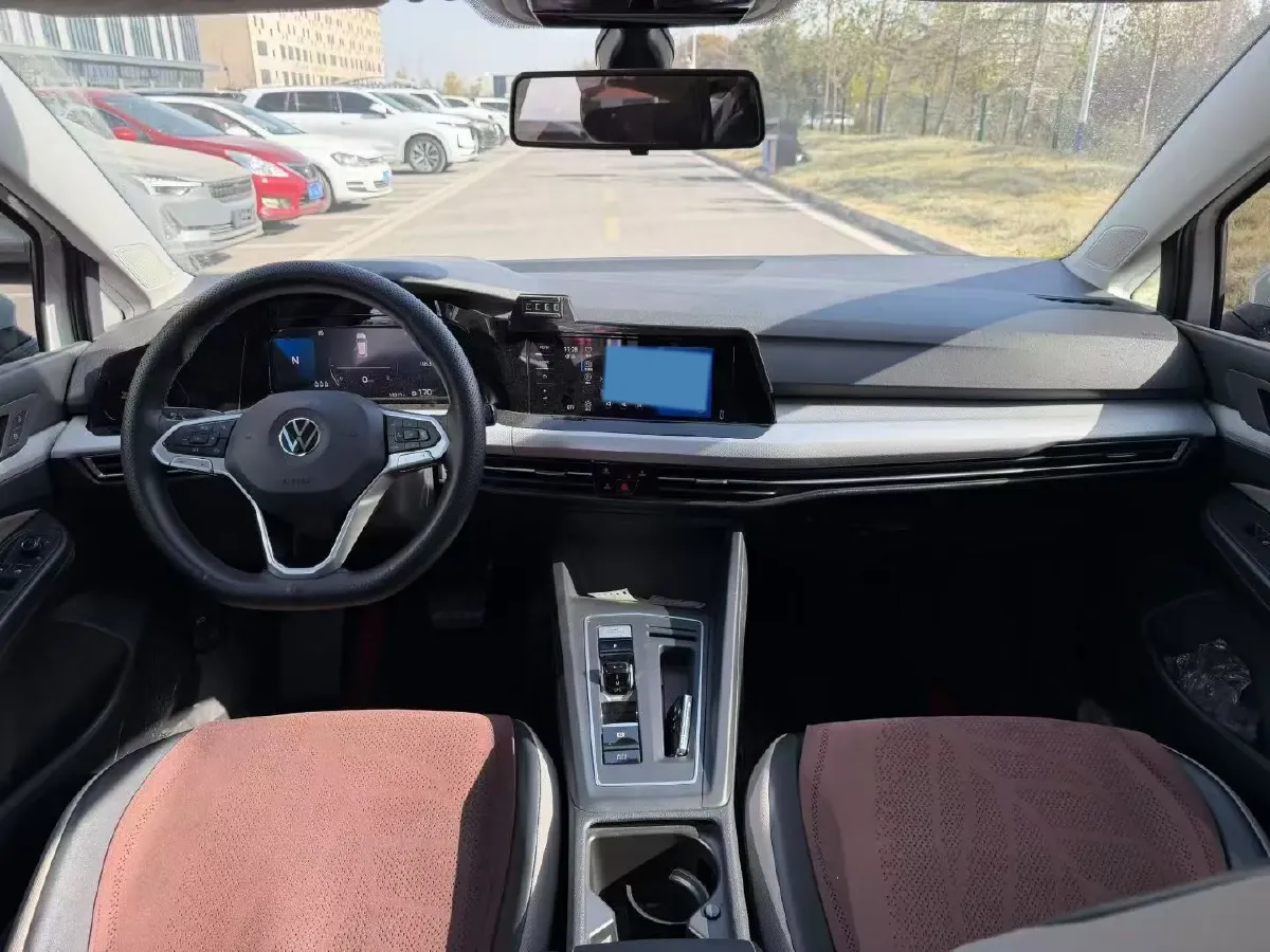 2023 Volkswagen Golf 1.4T 150HP L4 7DCT,autocango,china used car exporter,china ev exporter,chinese used car exporter,chinese used ev exporter