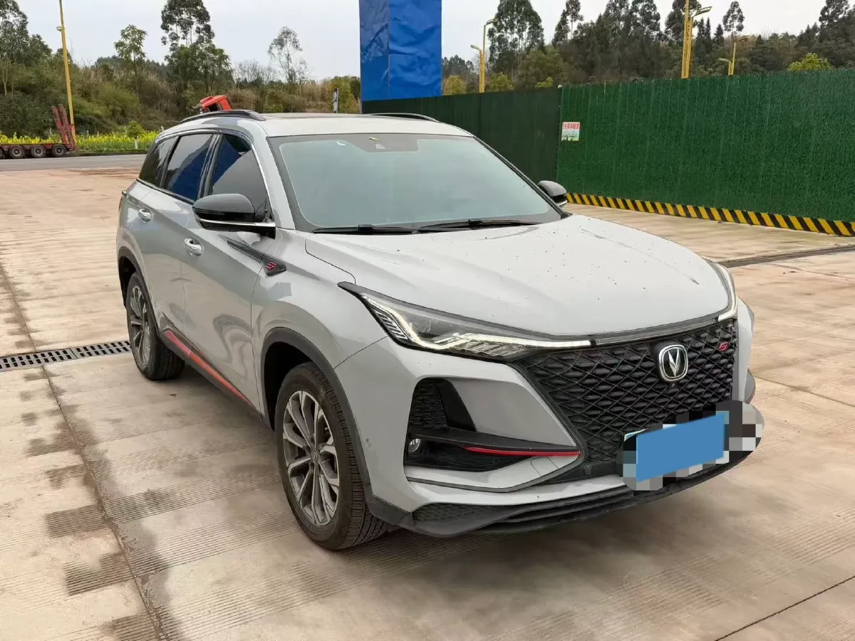 2020 ChangAn CS75 Plus 2.0T 233HP L4 8AT,autocango,china used car exporter,china ev exporter,chinese used car exporter,chinese used ev exporter