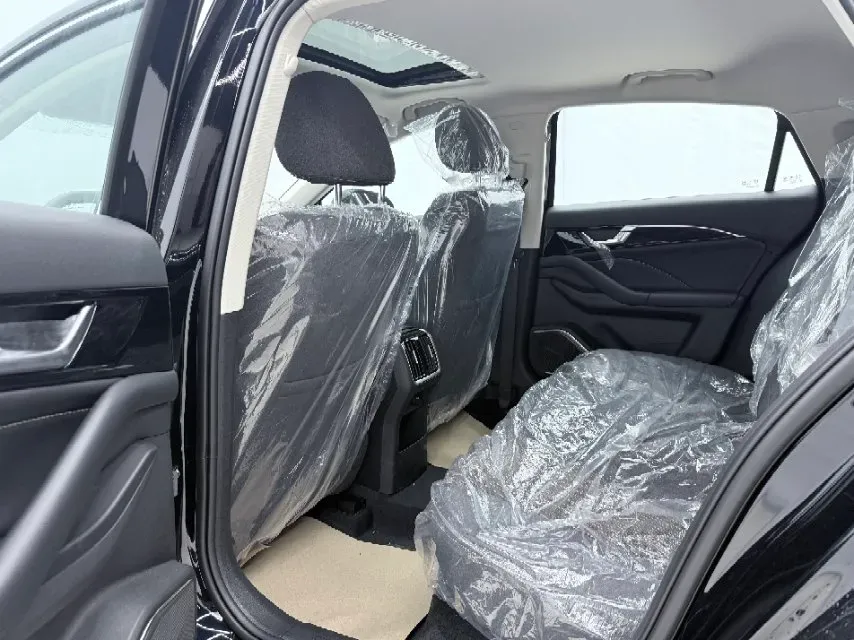 2025 Bestune B70 1.5T 169HP L4 7DCT,autocango,china used car exporter,china ev exporter,chinese used car exporter,chinese used ev exporter