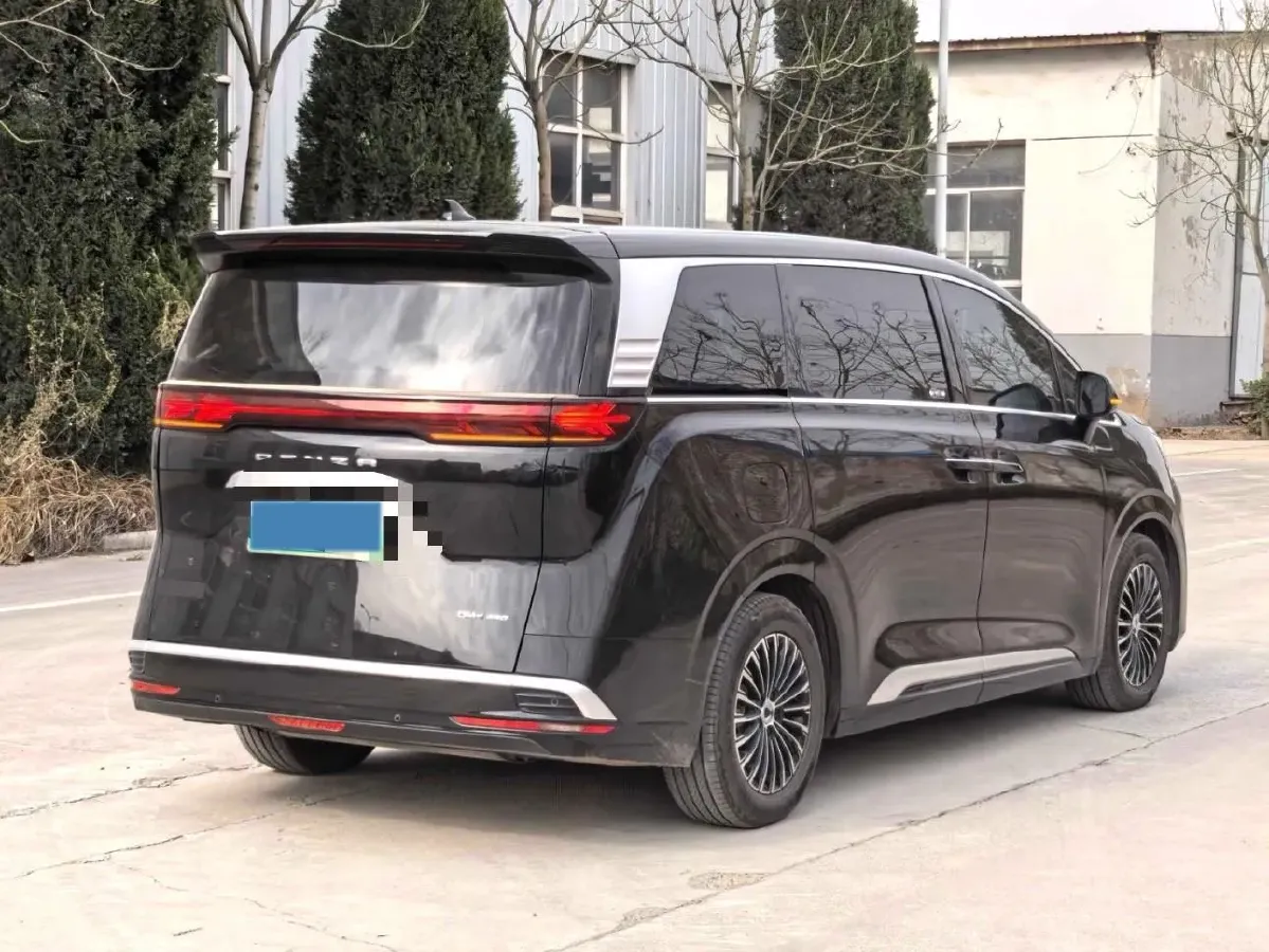 2024 Denza D9 1.5T 139HP L4 E-CVT PHEV 40KWH,autocango,china used car exporter,china ev exporter,chinese used car exporter,chinese used ev exporter