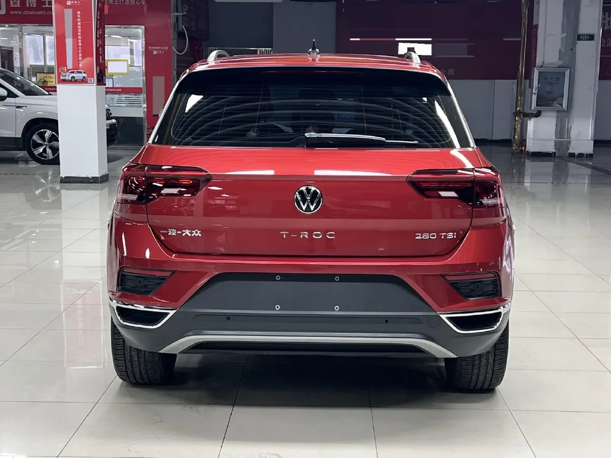 2022 Volkswagen T-Roc 1.4T 150HP L4 7DCT,autocango,china used car exporter,china ev exporter,chinese used car exporter,chinese used ev exporter
