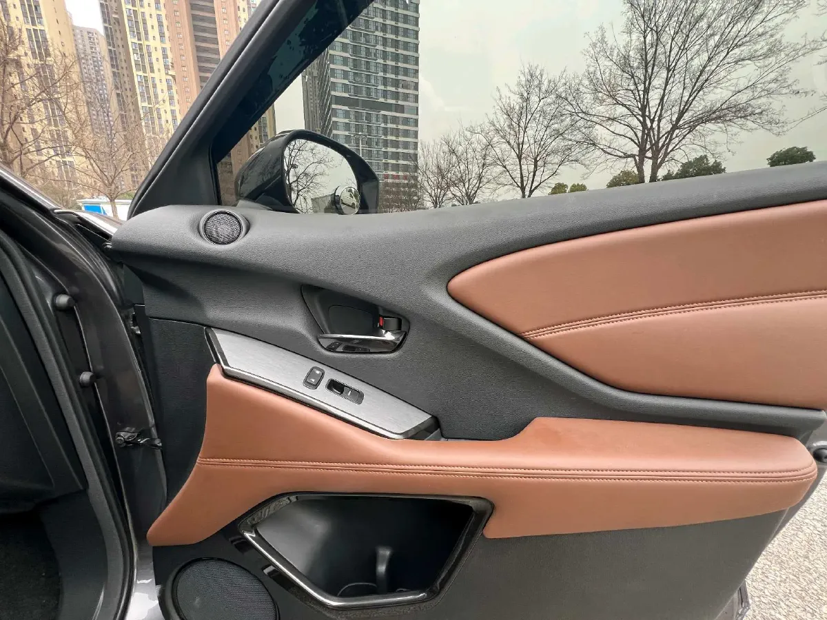 2017 Acura CDX 1.5T 182HP L4 8DCT,autocango,china used car exporter,china ev exporter,chinese used car exporter,chinese used ev exporter