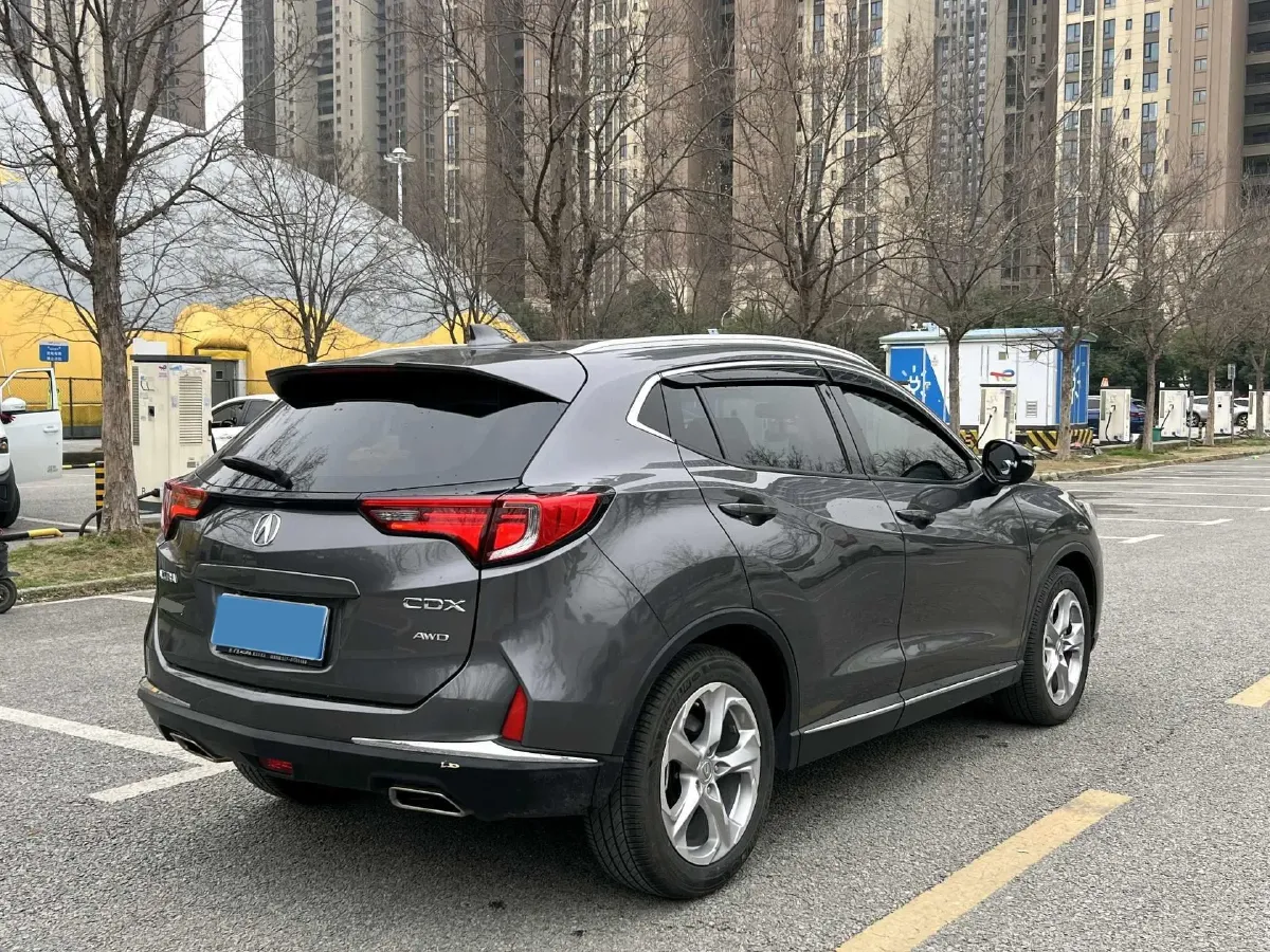 2017 Acura CDX 1.5T 182HP L4 8DCT,autocango,china used car exporter,china ev exporter,chinese used car exporter,chinese used ev exporter