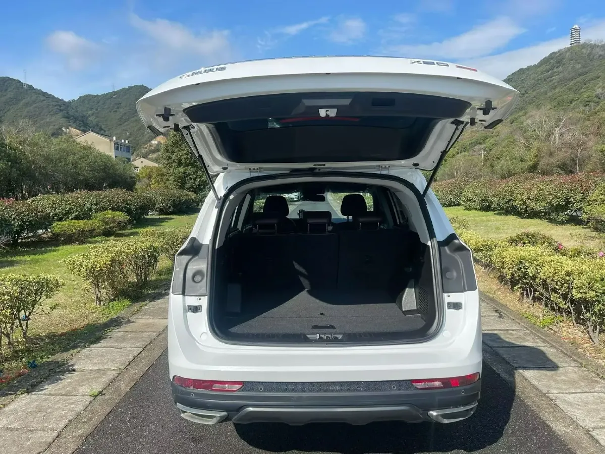 2024 Jetour X90 Plus 1.5T 156HP L4 6MT,autocango,china used car exporter,china ev exporter,chinese used car exporter,chinese used ev exporter