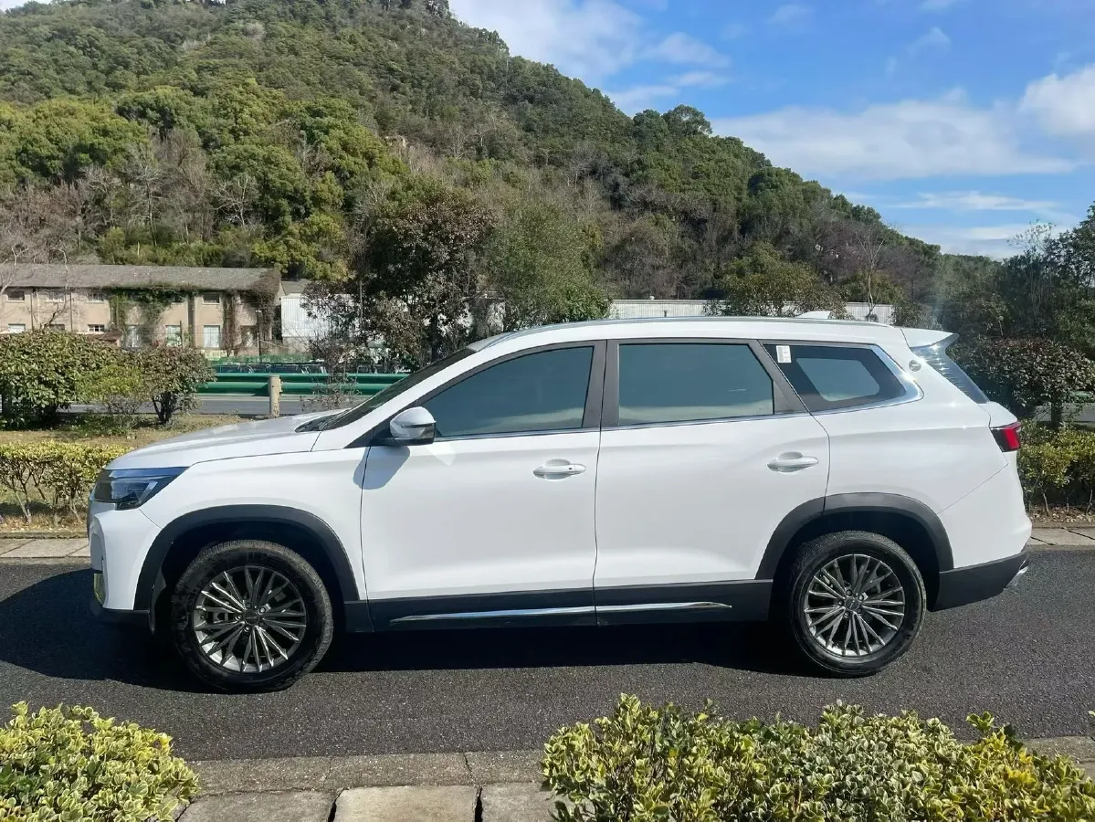 2024 Jetour X90 Plus 1.5T 156HP L4 6MT,autocango,china used car exporter,china ev exporter,chinese used car exporter,chinese used ev exporter